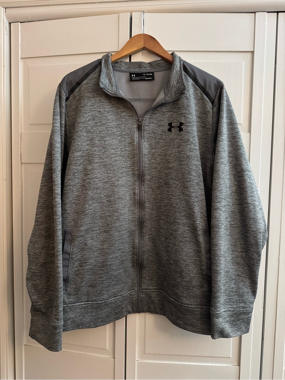 Under Armour ColdGear Men’s Jacket, Full Zip Fleece Pockets, Gray, XL